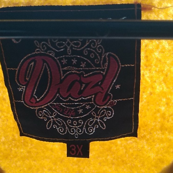 Sweater - Picture 4 of 4